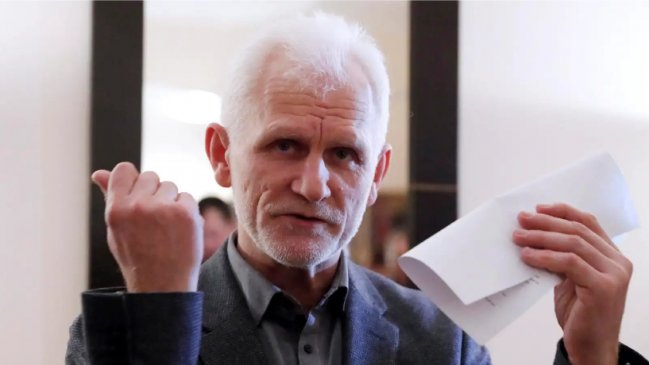   Bielorrusia condenó a 10 años de cárcel al opositor Ales Bialiatski, premio Nobel de la Paz 