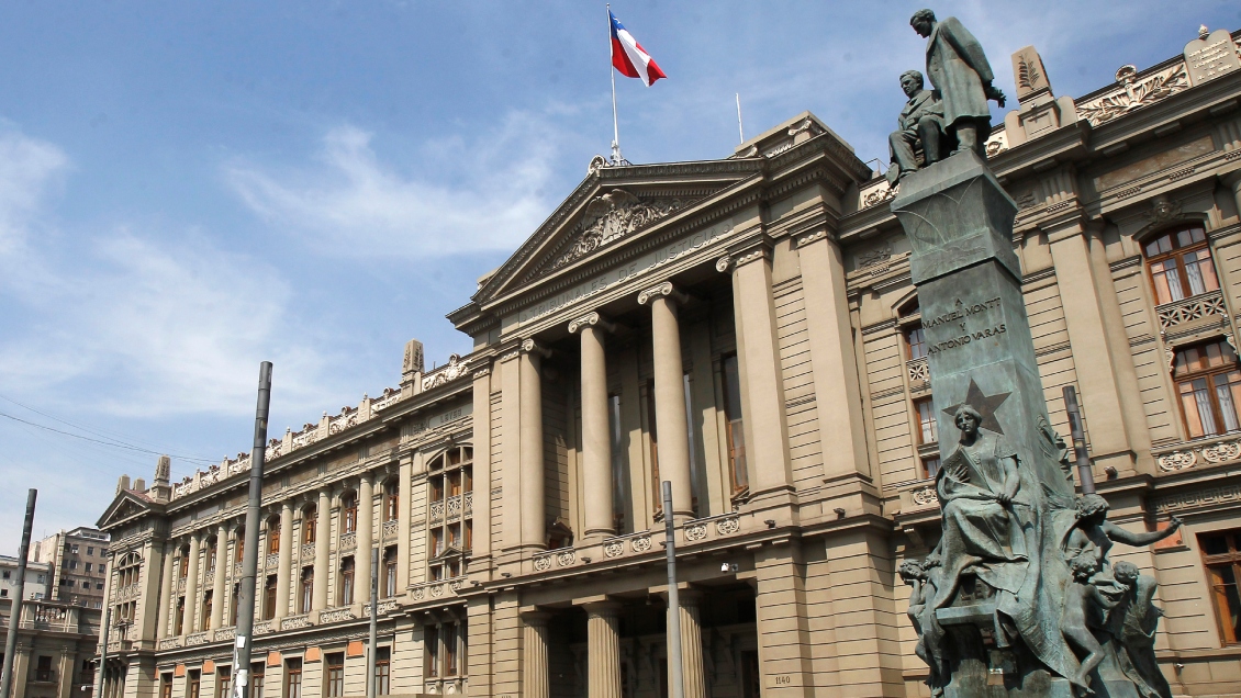 Suprema falló a favor de salmonicultores de Magallanes y confirmó rechazo a recurso interpuesto por Greenpeace