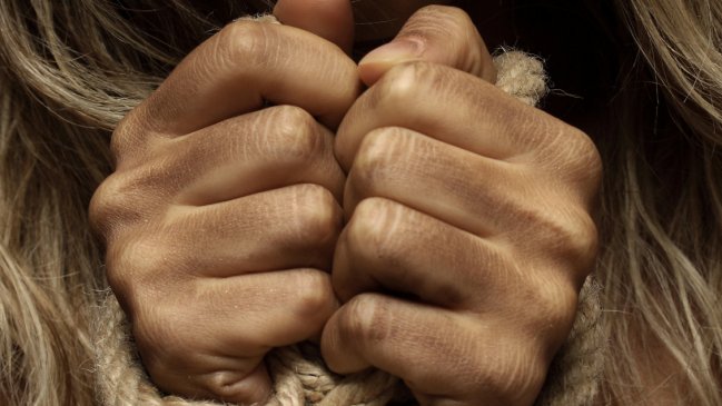 Asaltantes maniataron e intimidaron con armas a concejala de Teno y su familia