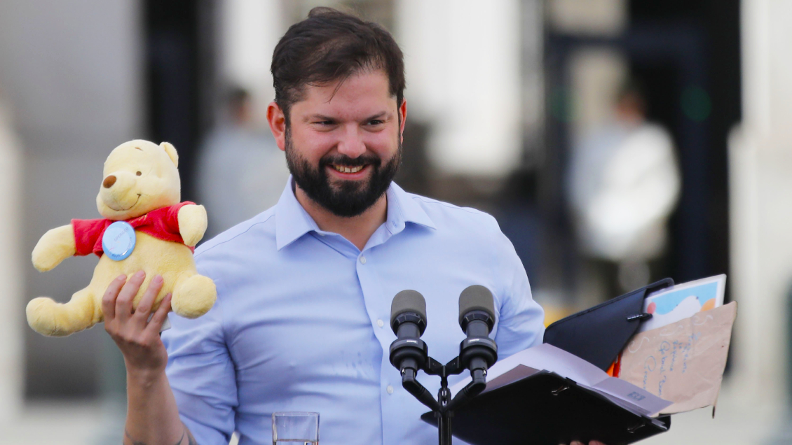 Cadem: Aprobación al Presidente Boric sigue al alza y llega al 35%, su mejor nivel en casi seis meses