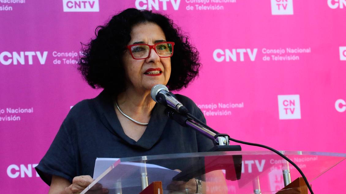 Faride Zerán presentó su renuncia 