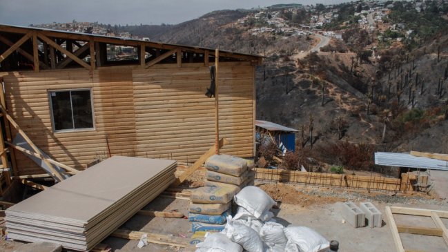 Biobío: Monsalve anunció millonaria inyección a Delegación para acelerar instalación de viviendas de emergencia