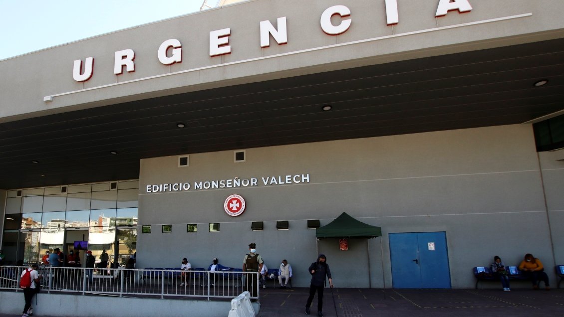 Gendarme disparó en al menos dos ocasiones al interior de exPosta Central para evitar fuga de reo