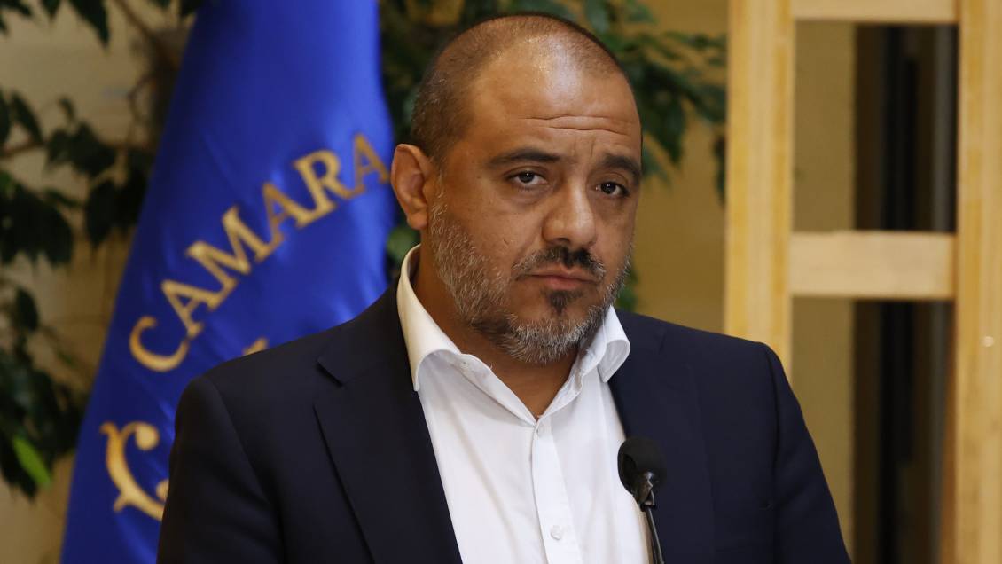 UDI pide la cabeza del ministro de Educación: 