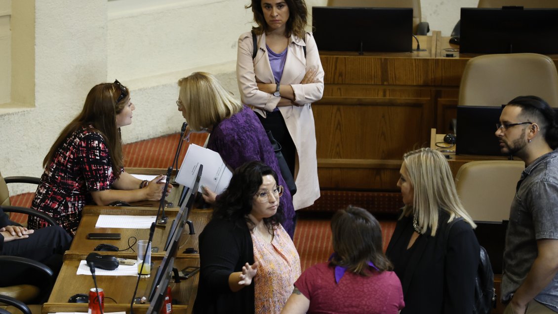 Round del ministro Ávila le restó votos claves a la reforma tributaria