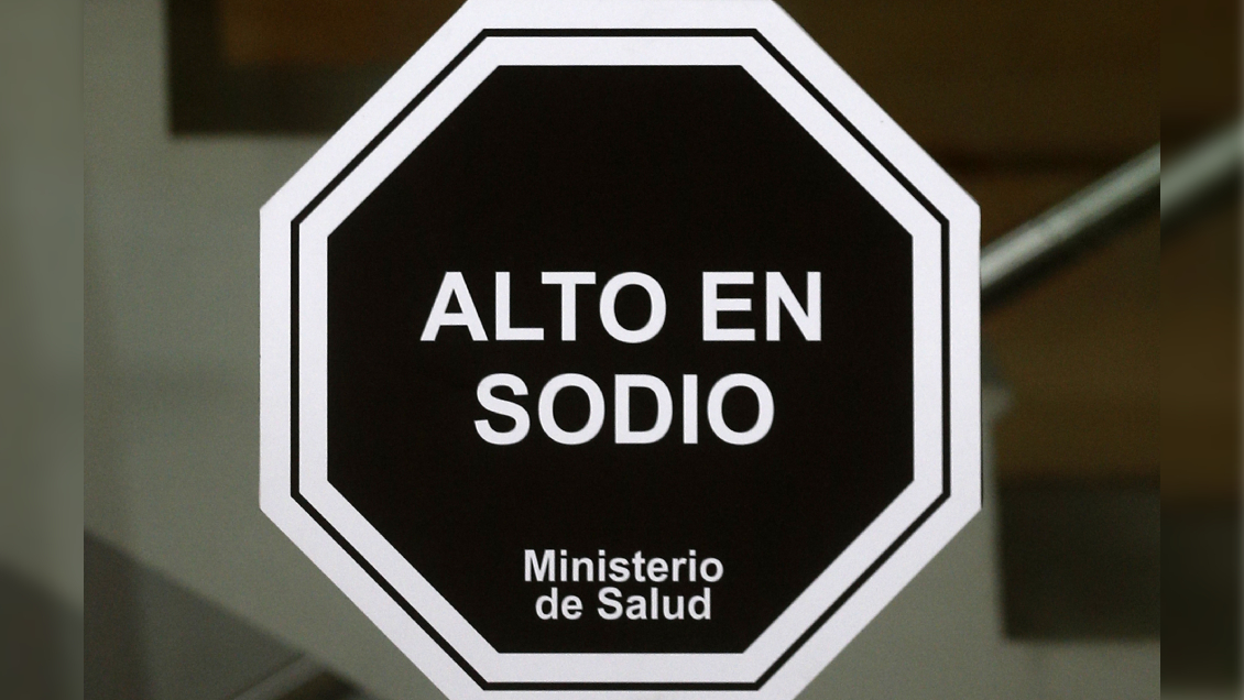 OMS: Sólo Chile y otros ocho países han tomado las medidas recomendadas para reducir el consumo de sal