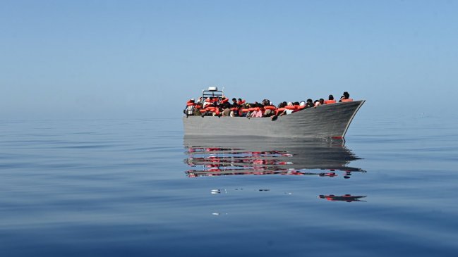  Mas de 3.000 migrantes están hacinados en Lampedusa tras oleada de desembarcos  