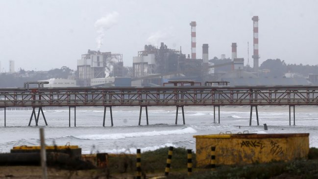  Condenan a tres ejecutivos de ENAP por contaminación en Talcahuano, Quintero y Puchuncaví  