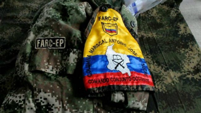  Último jefe de FARC advierte a Petro que implementación de paz corre peligro  