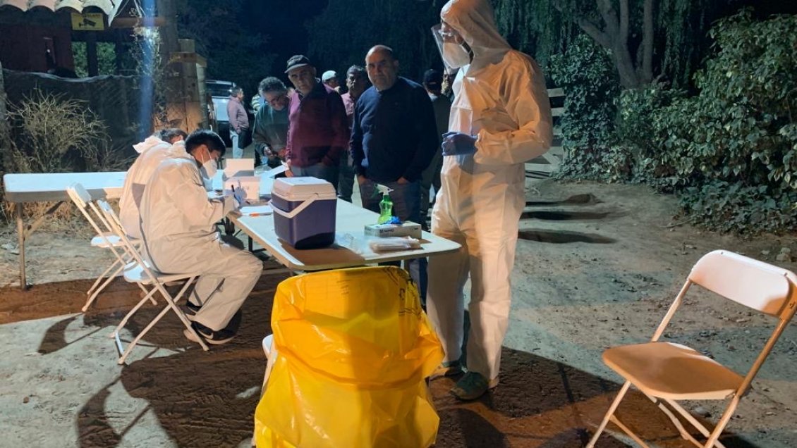 Testean a trabajadores por caso de gripe aviar en plantel de Agrosuper en Rancagua