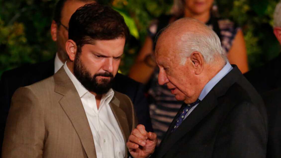 Lagos afirma que Boric debe insistir en el Senado con su reforma tributaria