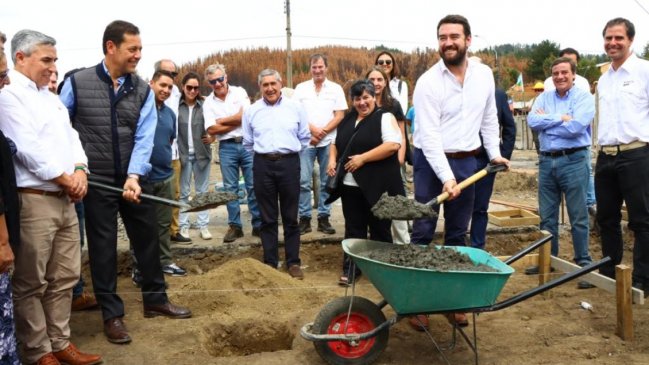 Comenzó reconstrucción de 44 viviendas destruidas por el fuego en Purén