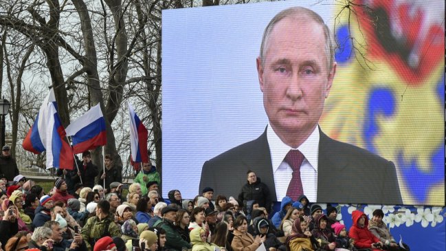   En el noveno aniversario de su anexión ilegal, Putin visitó Crimea 
