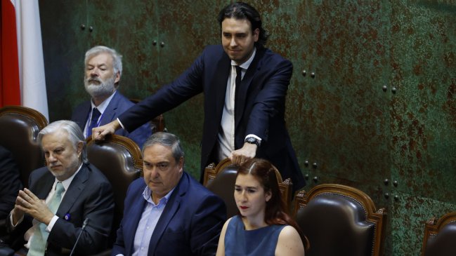 Propuesta de castigo económico por atrasos de diputados no encuentra respaldo en la Cámara