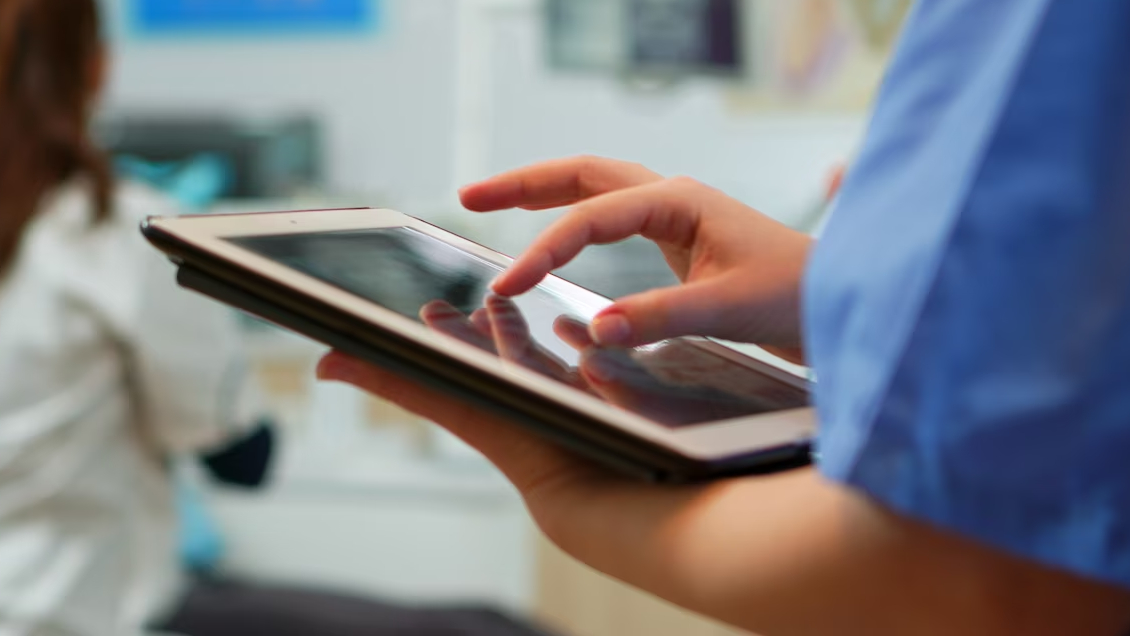 Centro médico de Concepción es acusado de entregar falsos diagnósticos de cáncer