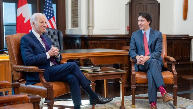Biden finalizó su primera visita oficial a Canadá: Llegó a un acuerdo migratorio con Trudeau