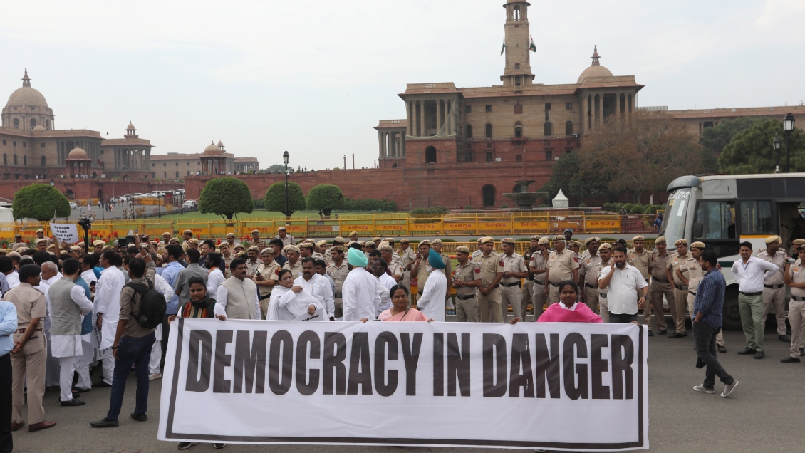 La destitución de Rahul Gandhi une a la oposición en protesta de la India