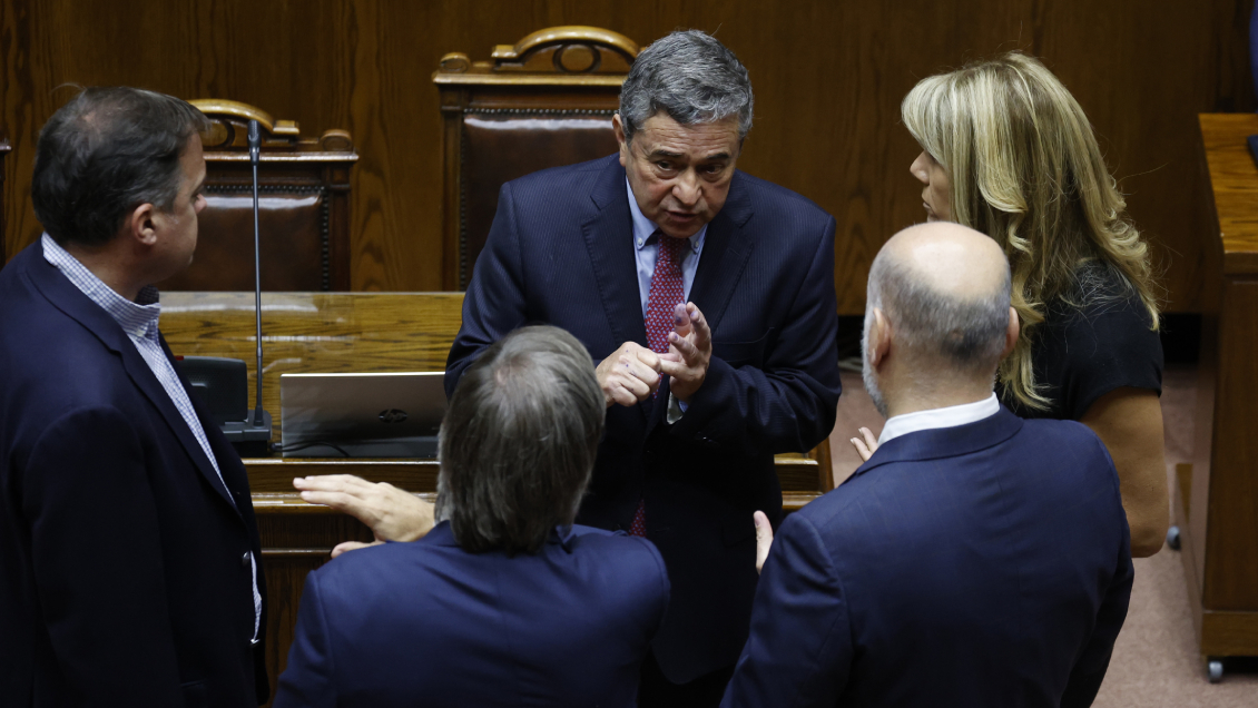 Senado postergó para el martes la votación de la 