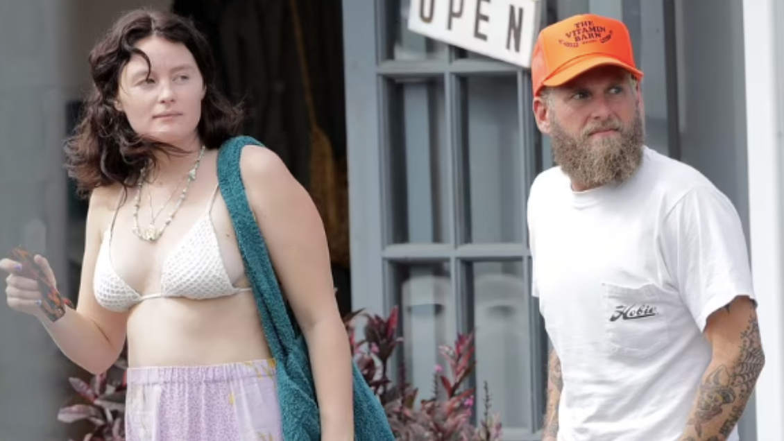 Jonah Hill será padre: Su pareja, Olivia Millar, fue captada luciendo su embarazo