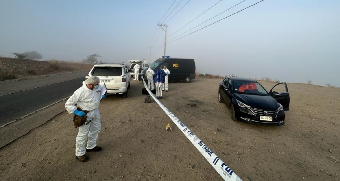 Hombre fue hallado muerto a balazos dentro de un auto