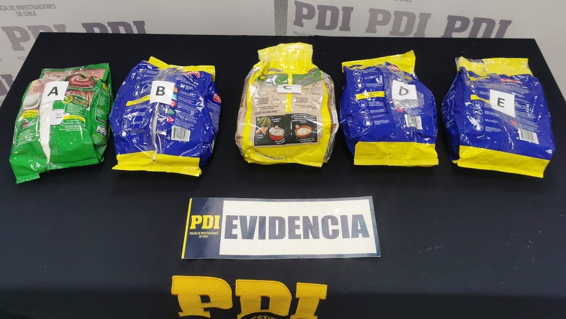 Banda chilena ingresaba cocaína a Europa en envases de leche