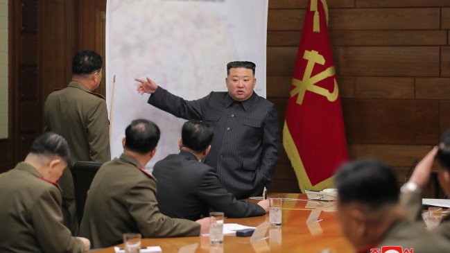   Corea del Norte anuncia que posee nuevo misil de largo alcance de combustible sólido 