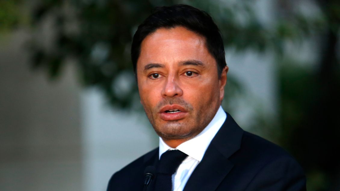 Rodolfo Carter deberá explicar a Contraloría sus recurrentes apariciones televisivas