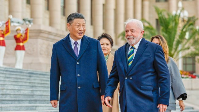 Lula y Xi Jinping firmaron una decena de acuerdos para estrechar lazos entre Brasil y China