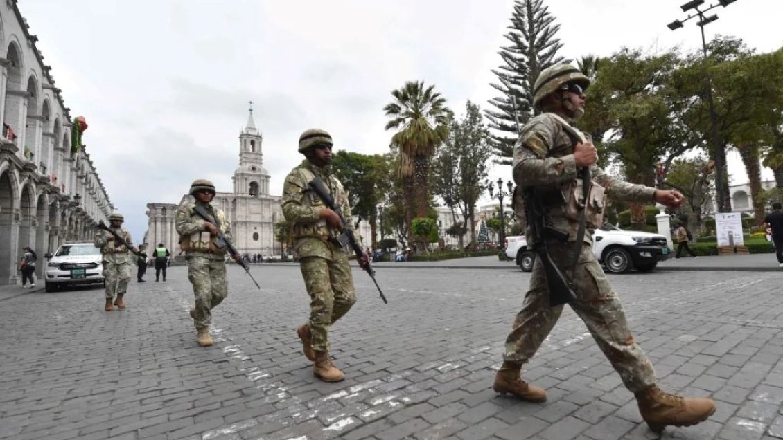 El alcalde de Lima pide desplegar militares para combatir la inseguridad