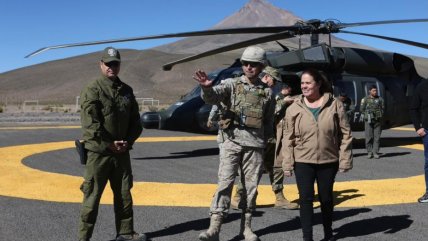   Ministra Maya Fernández visitó a patrullas fronterizas del Ejército en Colchane 