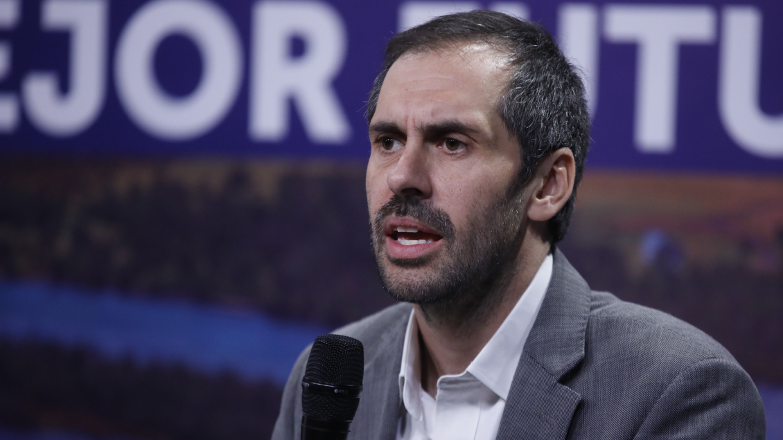 Grau: Plan del litio busca la participación del Estado en la producción del Salar de Atacama lo más pronto posible