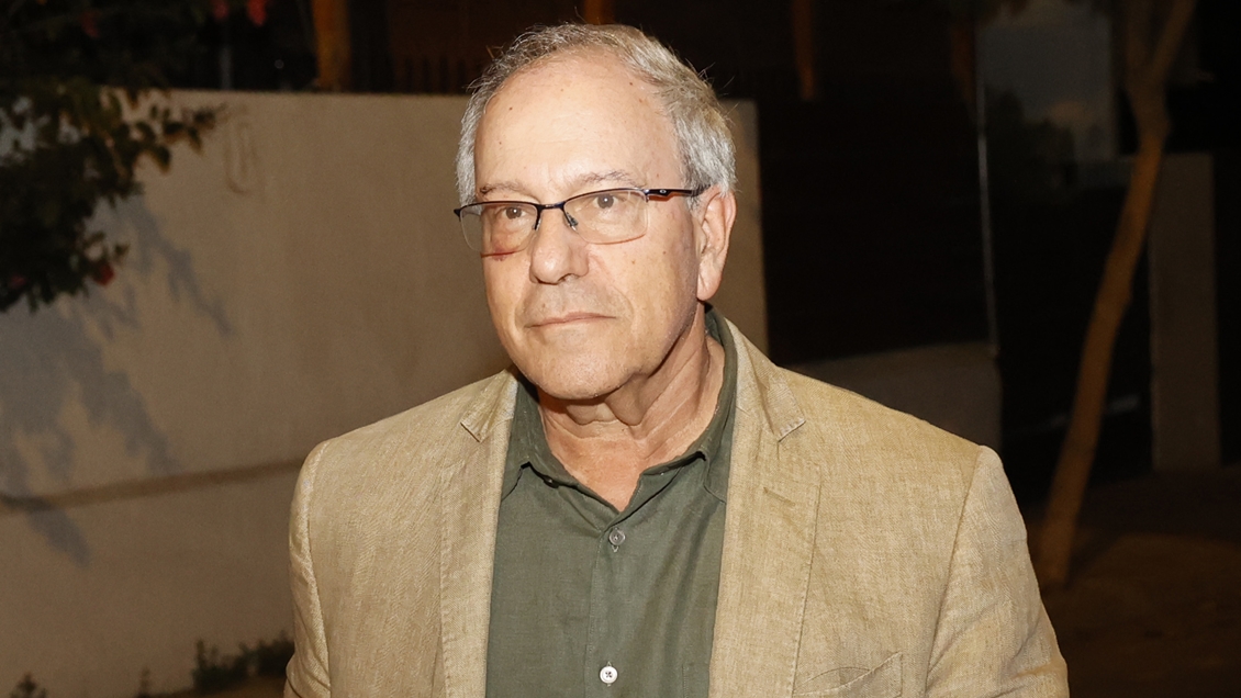 Hirsch: Apoyar la agenda del Gobierno no significa aprobar proyectos a ojos cerrados