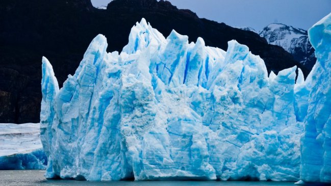  El hielo antártico anota mínimos históricos en 2023 y acelera su erosión  