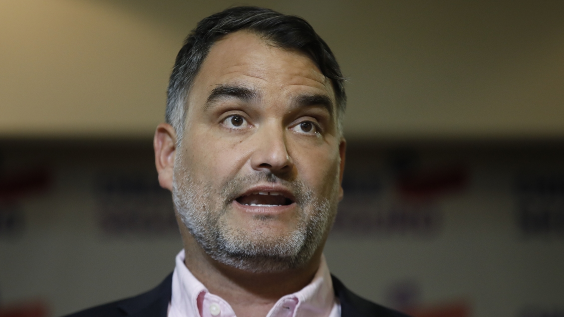 Macaya y estrategia sobre el litio: No sé si empresas públicas pueden entregar igual calidad de beneficios