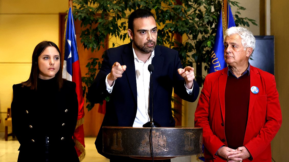 Senador Bianchi y dos diputados llaman a votar nulo el 7 de mayo