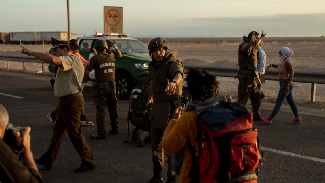 Venezuela enviará un avión a Arica este fin de semana, según canciller de Perú