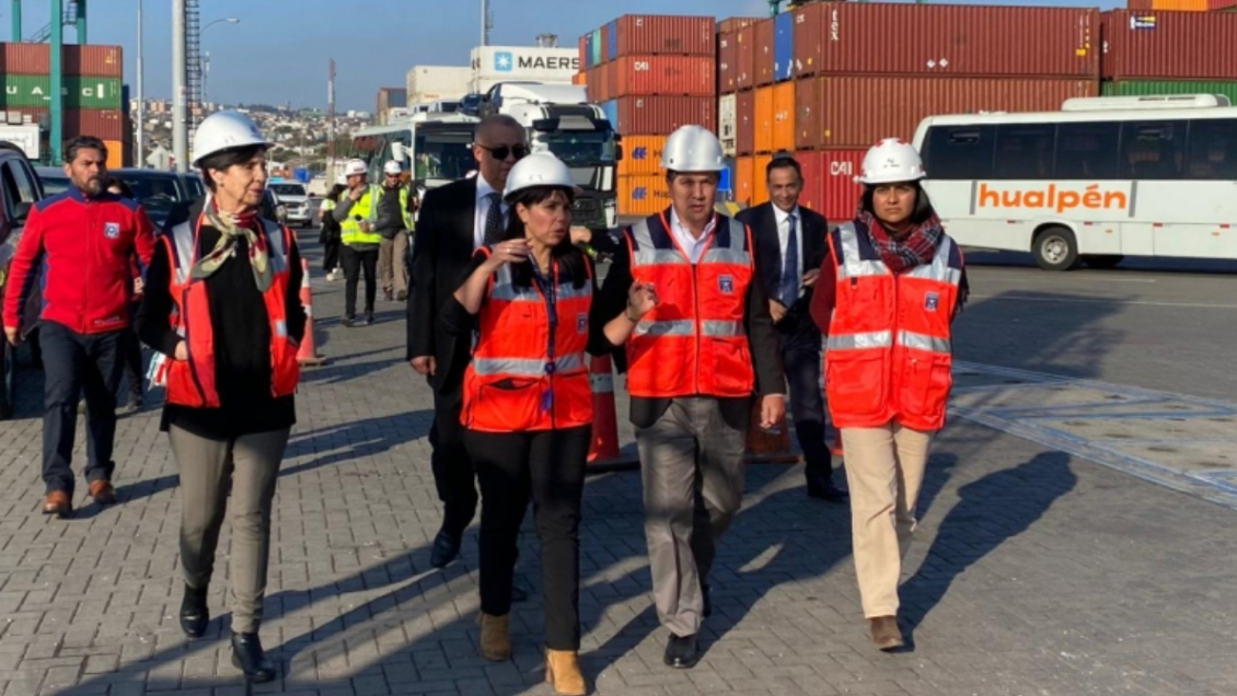 Gobierno y Aduanas anuncian refuerzo de la seguridad para el puerto de San Antonio