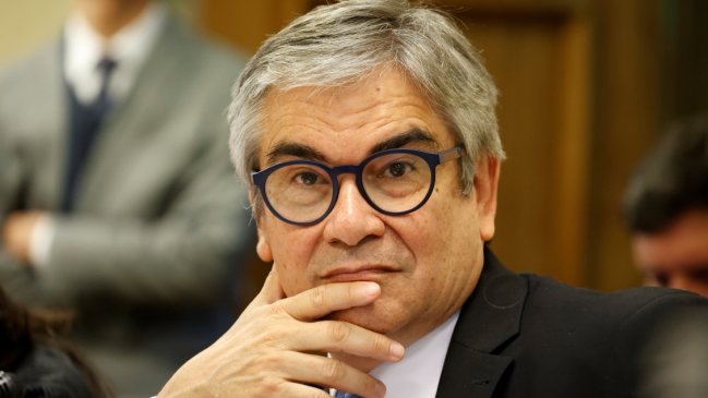 Marcel desestimó críticas internacionales a Política Nacional del Litio: No hay nacionalización