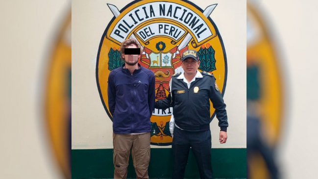 Expulsan a dos turistas por tomarse fotos desnudos en Machu Picchu