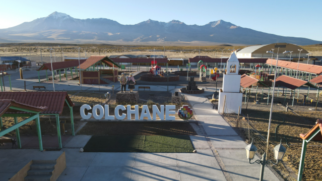 Delincuentes robaron dos camionetas con contrabando desde complejo fronterizo de Colchane