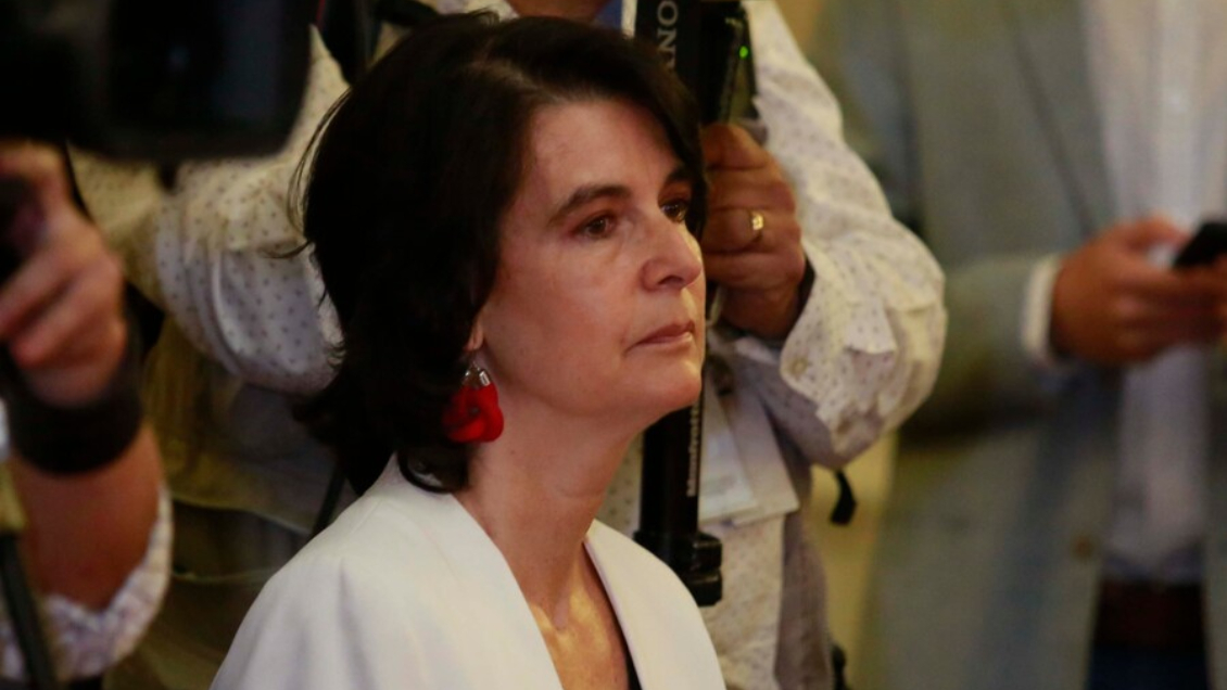 Presidenta de la Comisión Experta: 