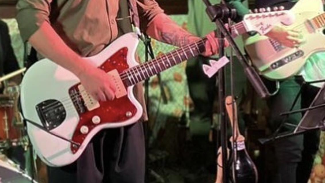 PDI recuperó instrumentos robados desde sala de ensayo en Santiago: Son de reconocidos artistas