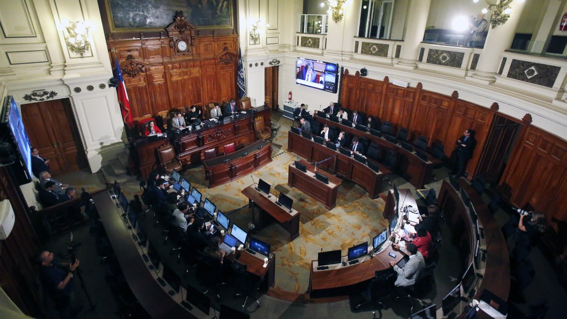 Contrarreloj: Subcomisiones deben votar más de 900 indicaciones del anteproyecto constitucional