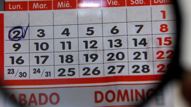 Glorias Navales: ¿Es irrenunciable el feriado del 21 de mayo?