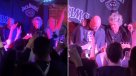  Vocalista de Green Day sorprendió a banda de covers en un bar  