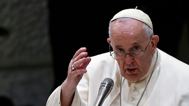  El papa pide que vuelva la paz a Ucrania, donde 