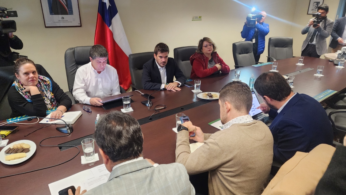 Gobierno se abre a modificar el estado de excepción constitucional tras reunión en La Araucanía