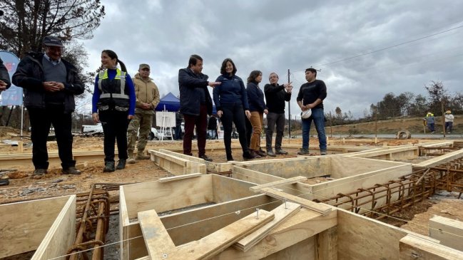  Comenzó la construcción de viviendas definitivas para damnificados en Santa Juana  