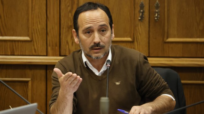 Tras polémica de Piergentili, Núñez pidió 