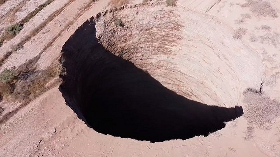 Justicia ambiental acogió a trámite la demanda del CDE por el socavón de Tierra Amarilla